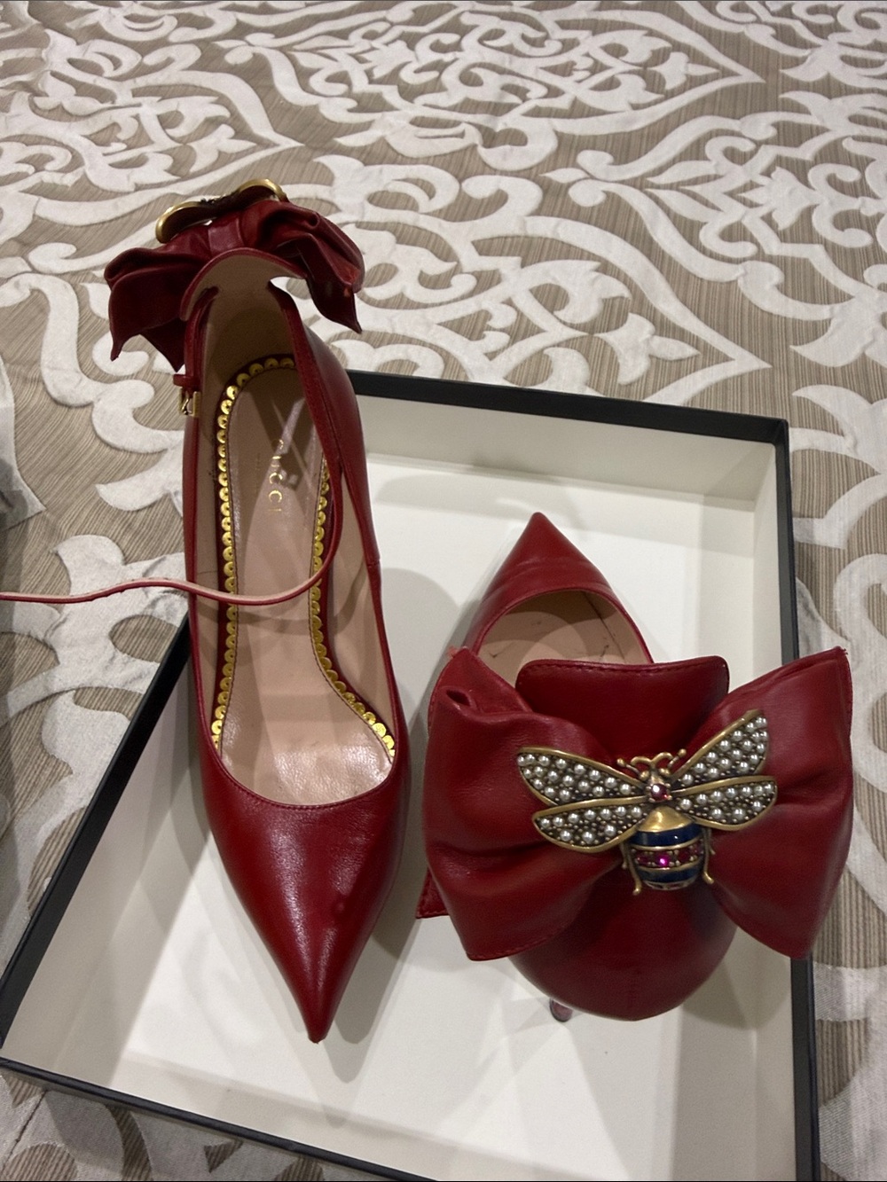 Gucci Red Leather Bow Pumps with Bee Embellishment ( pearls)